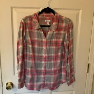 Denim & company size small pink and grey plaid flannel shirt
